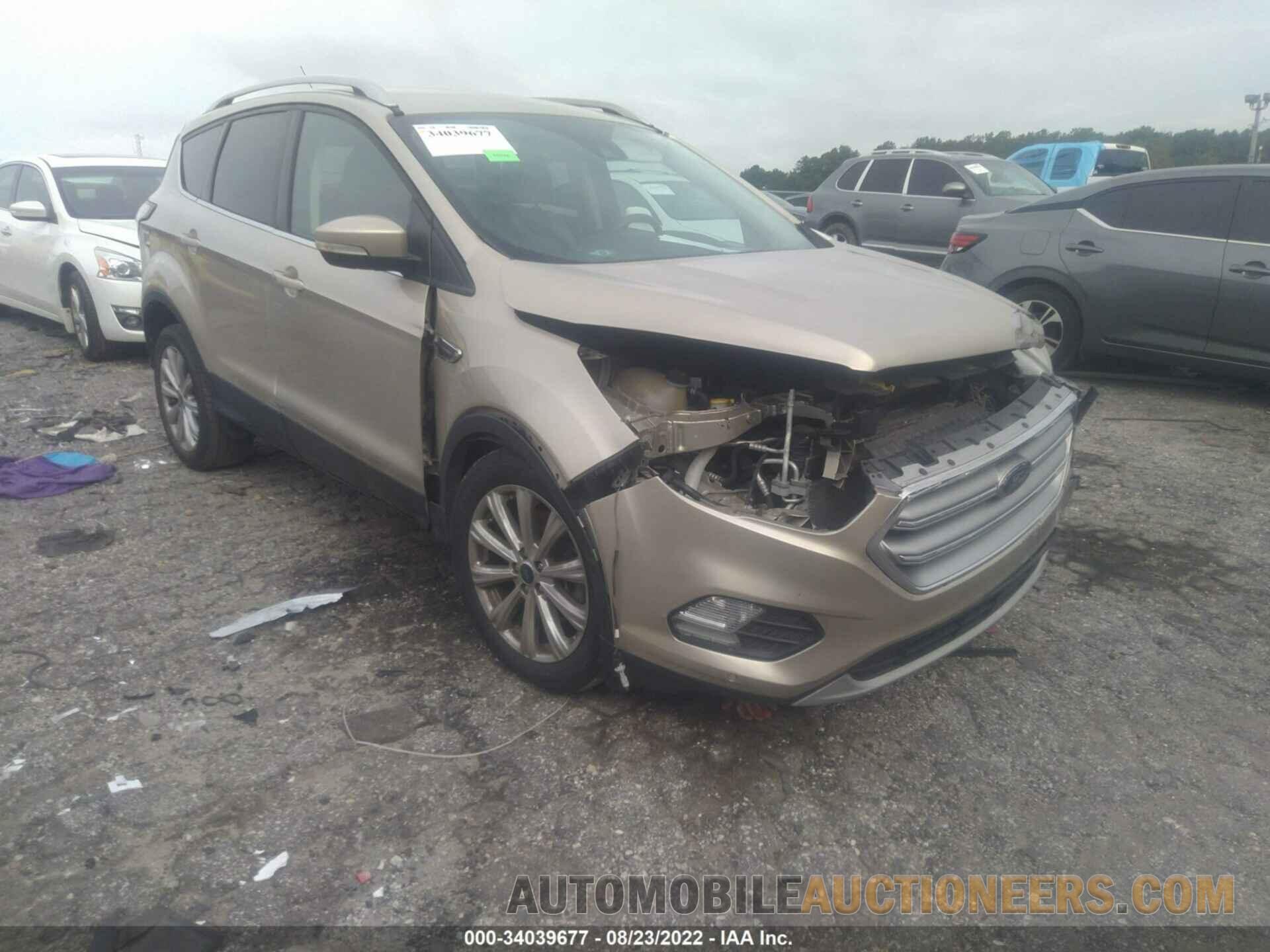 1FMCU0J95HUD60637 FORD ESCAPE 2017