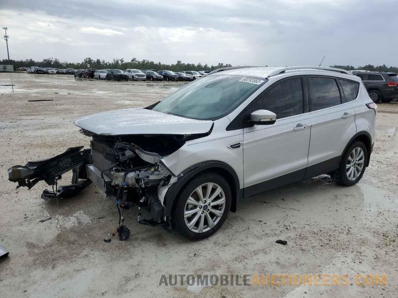 1FMCU0J95JUB36905 FORD ESCAPE 2018