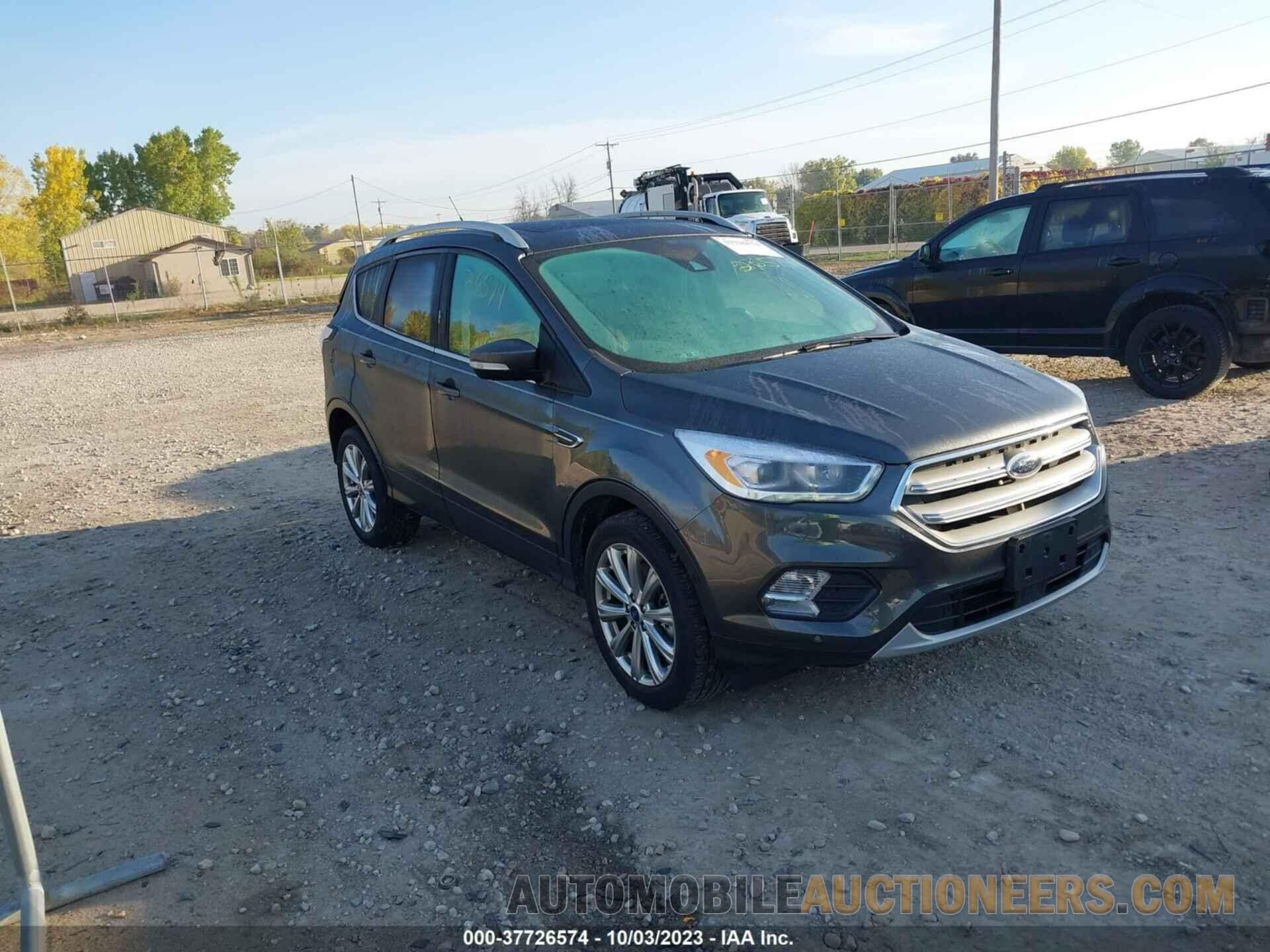 1FMCU0J95JUD15770 FORD ESCAPE 2018