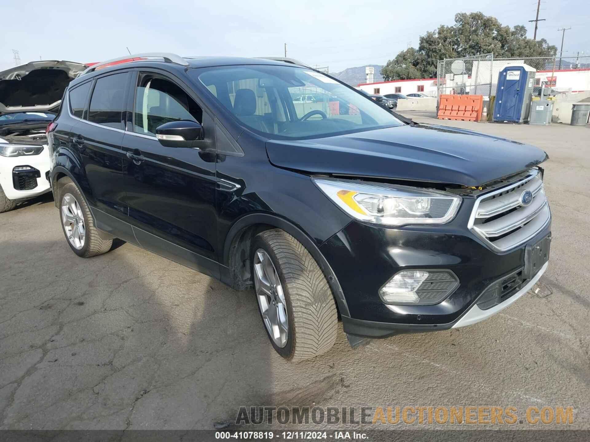 1FMCU0J95KUA25546 FORD ESCAPE 2019