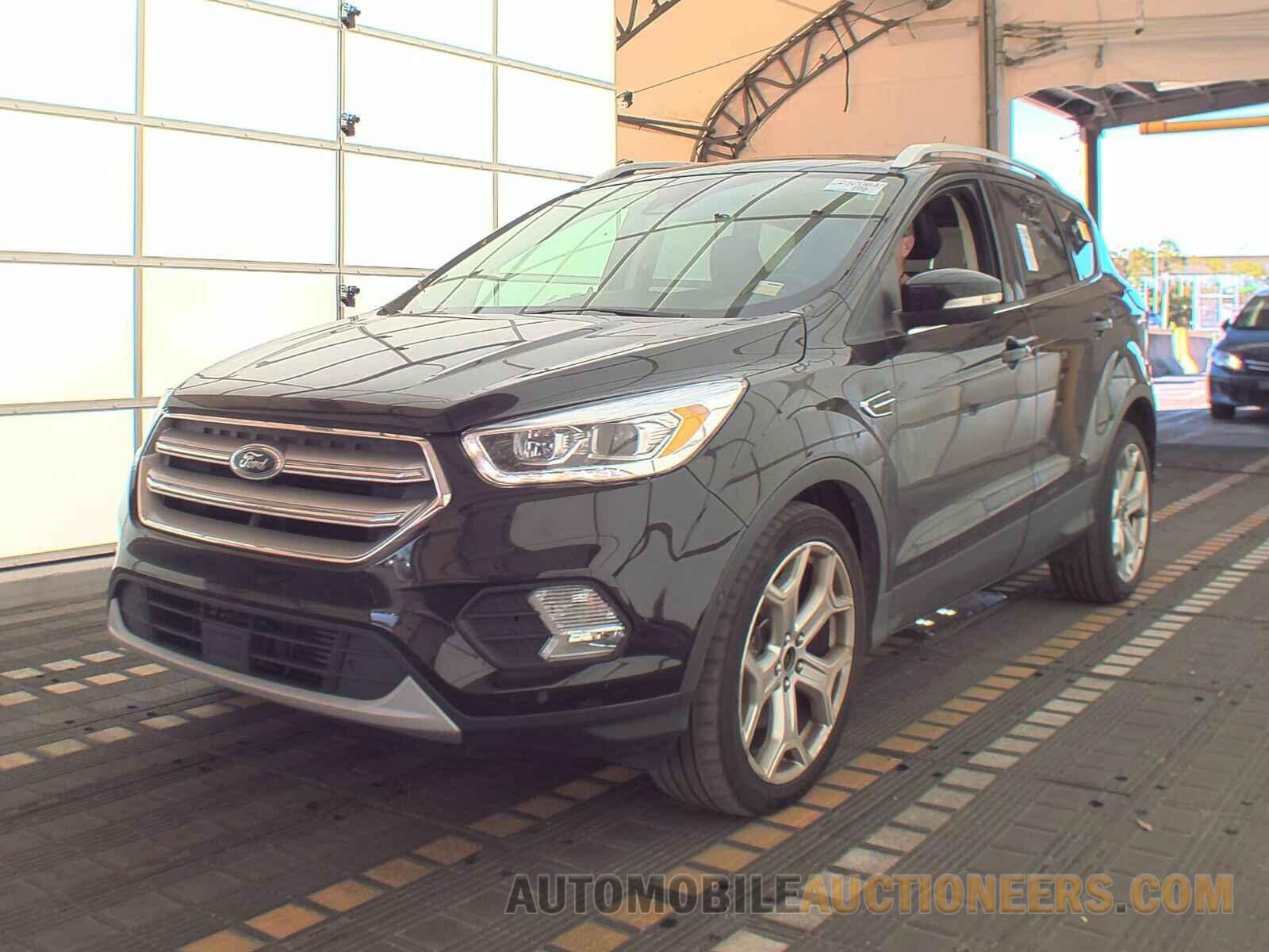 1FMCU0J95KUA76979 Ford Escape 2019