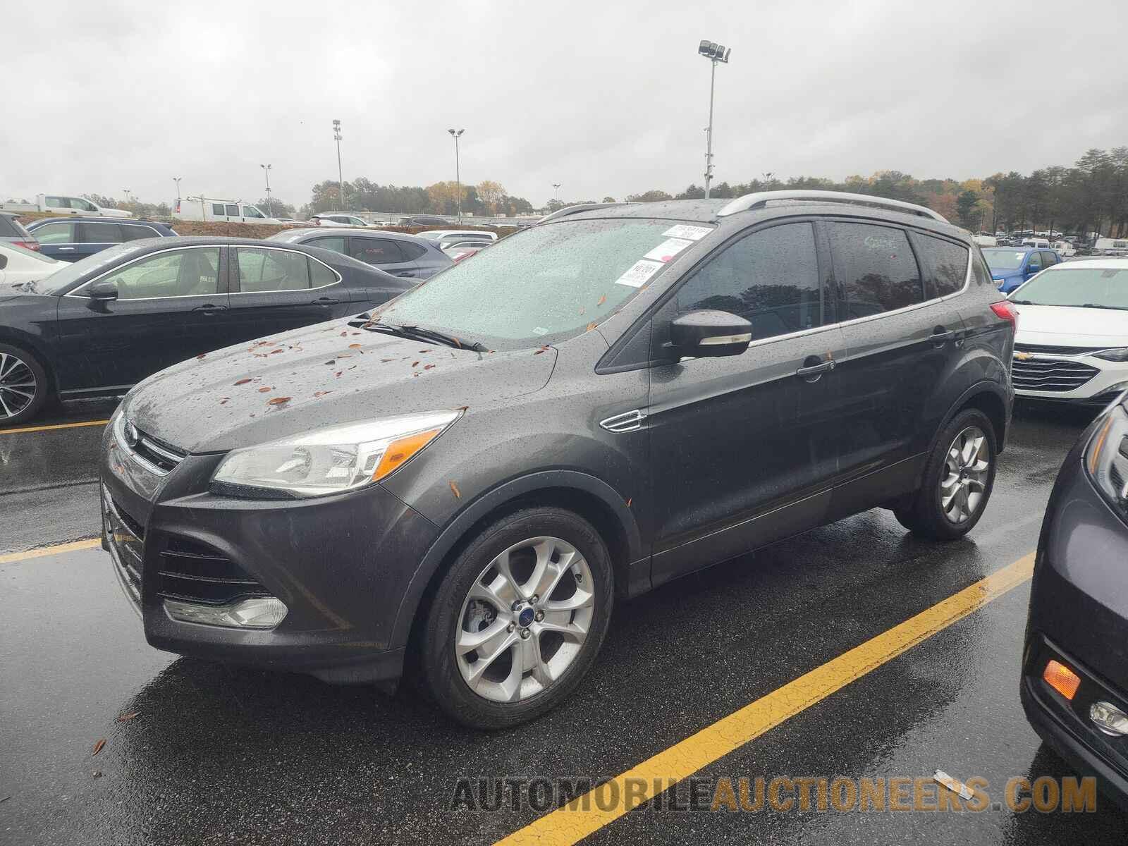 1FMCU0J98GUA09428 Ford Escape 2016