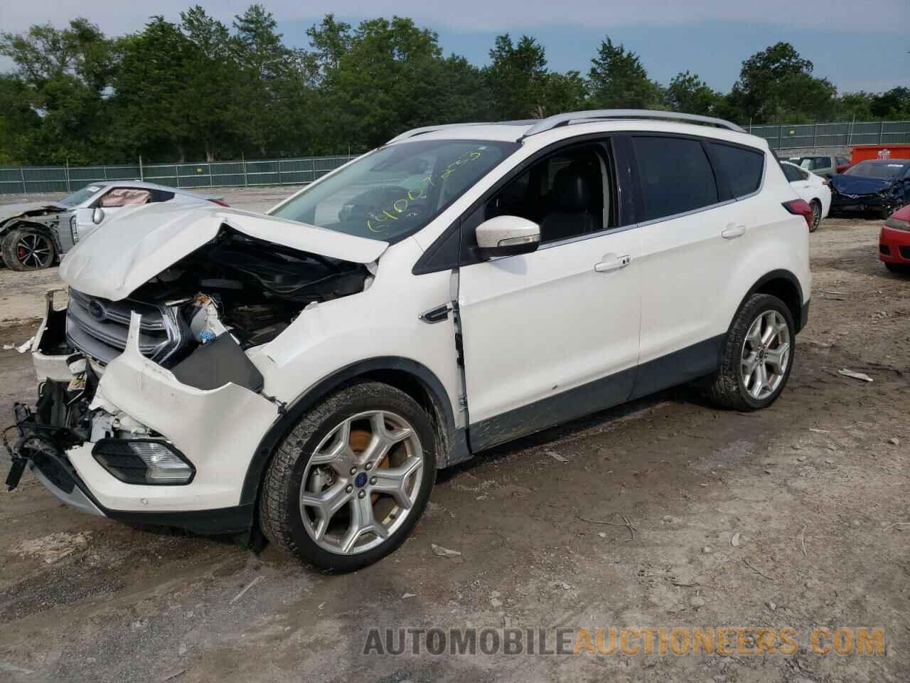 1FMCU0J98KUB88918 FORD ESCAPE 2019