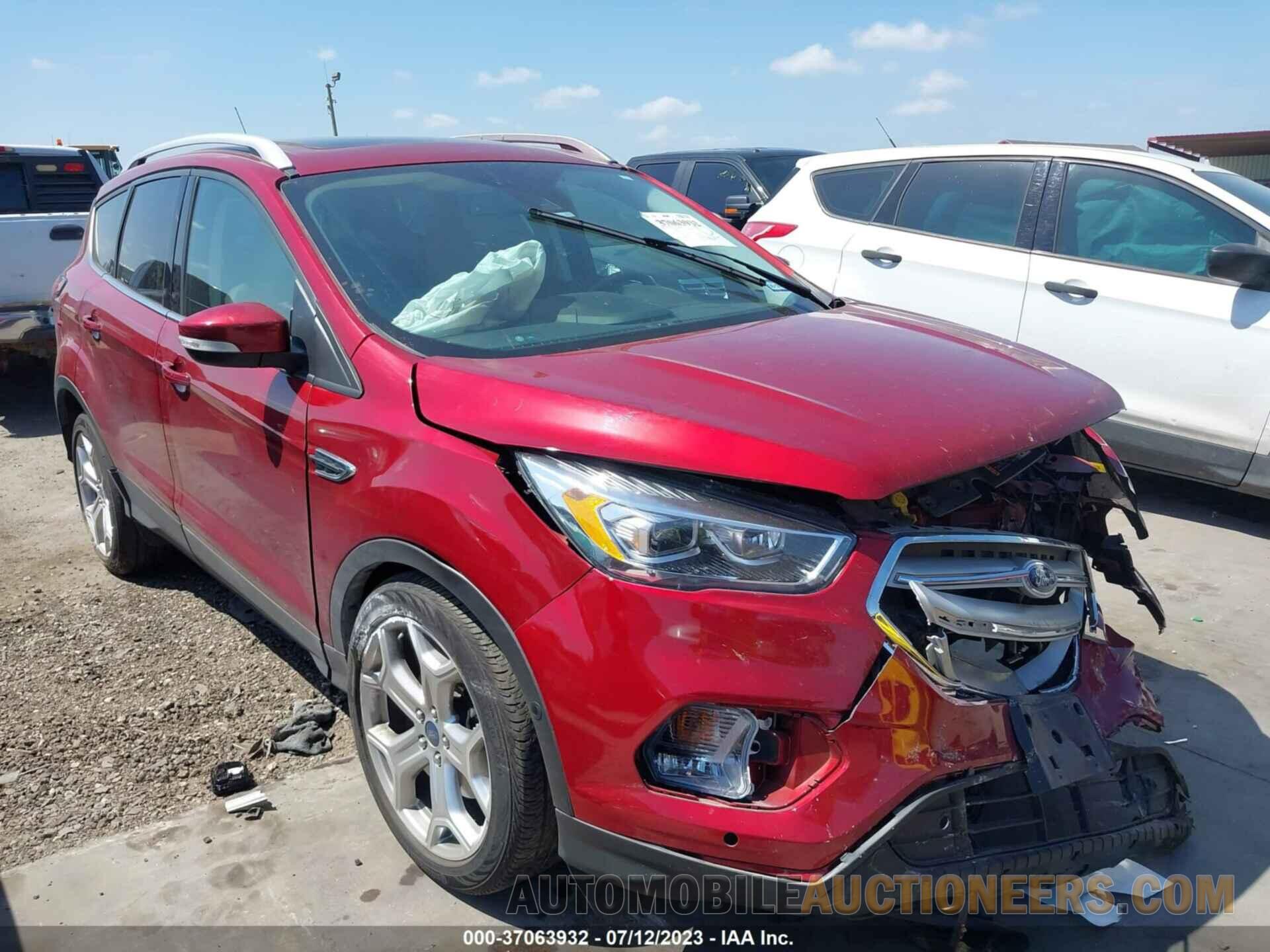 1FMCU0J98KUC02929 FORD ESCAPE 2019