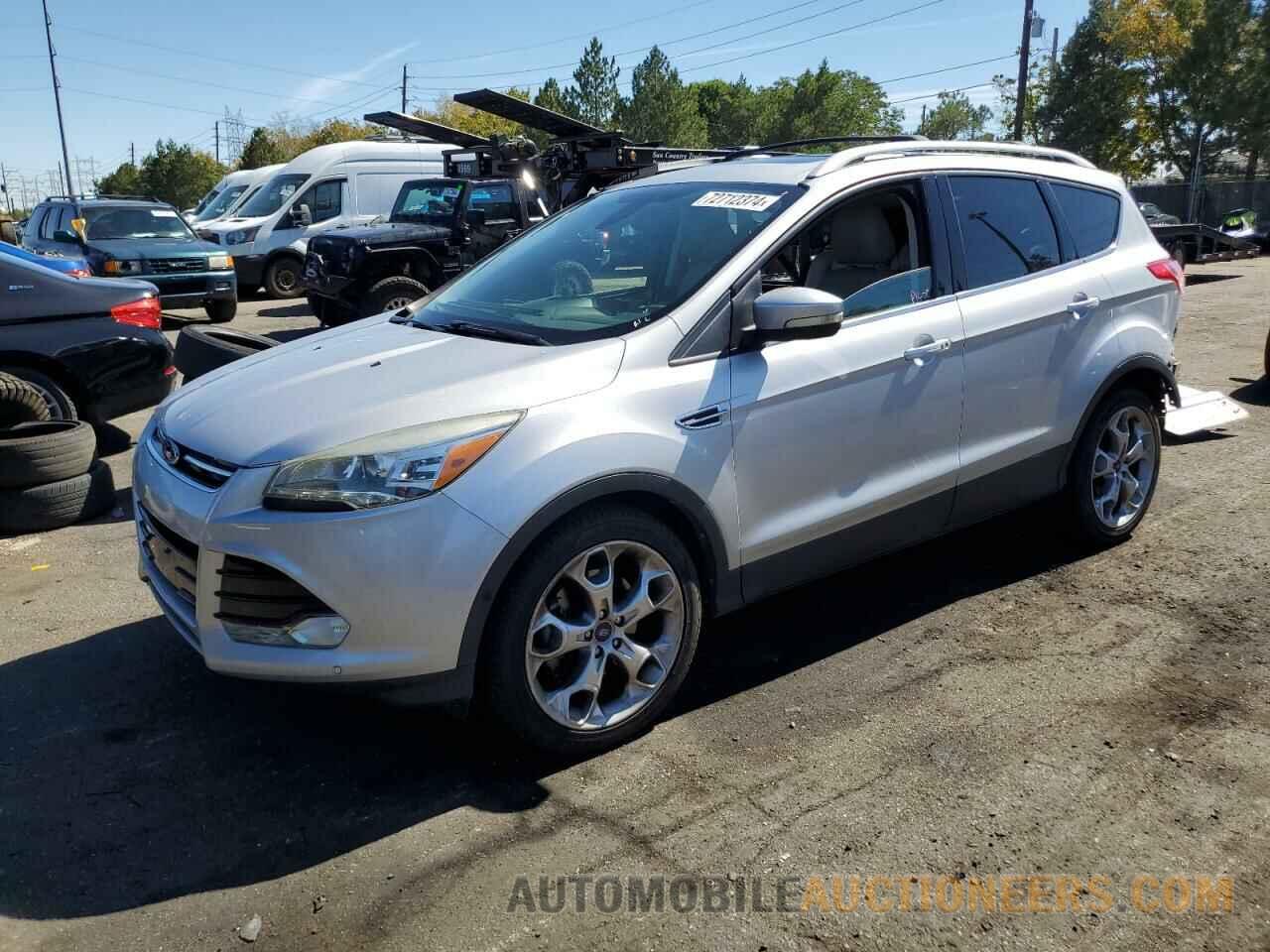 1FMCU0J99EUA29233 FORD ESCAPE 2014