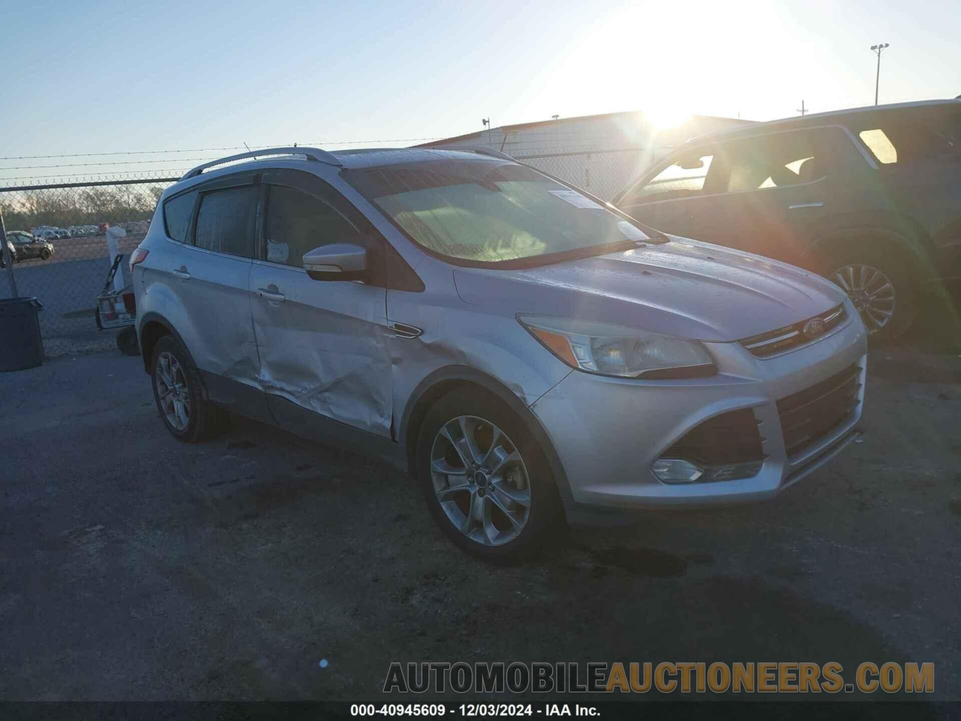 1FMCU0J99EUA79243 FORD ESCAPE 2014