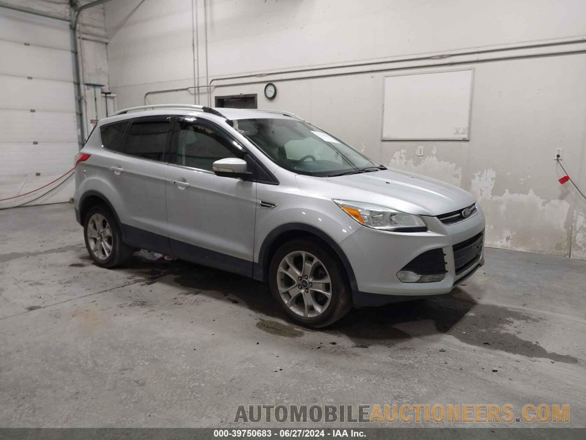 1FMCU0J99EUA87052 FORD ESCAPE 2014