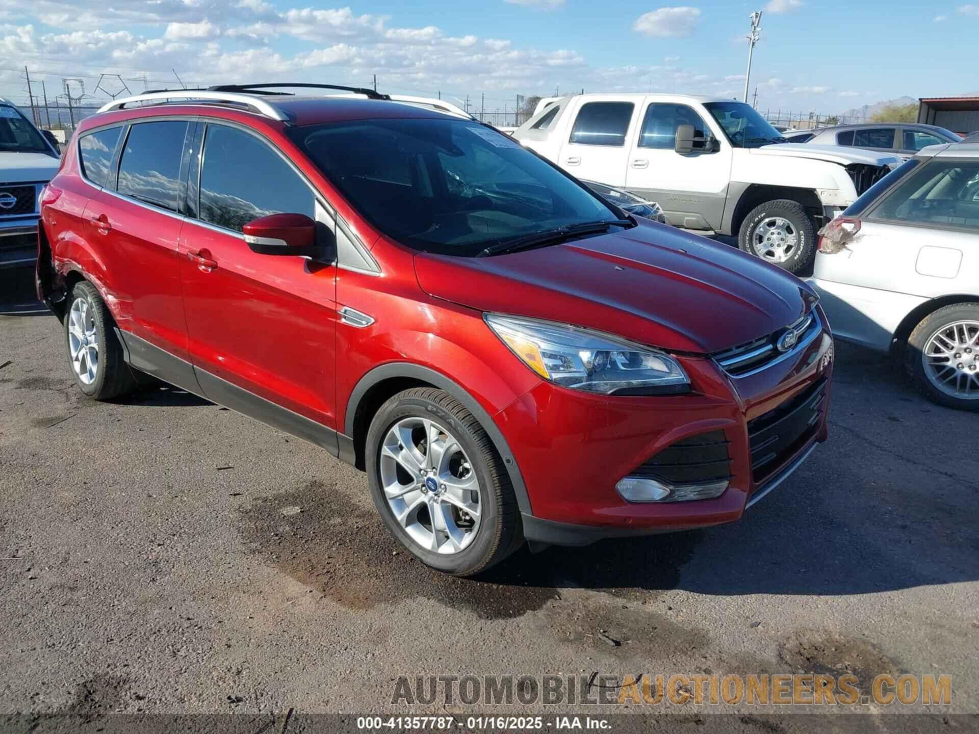 1FMCU0J99EUE27347 FORD ESCAPE 2014