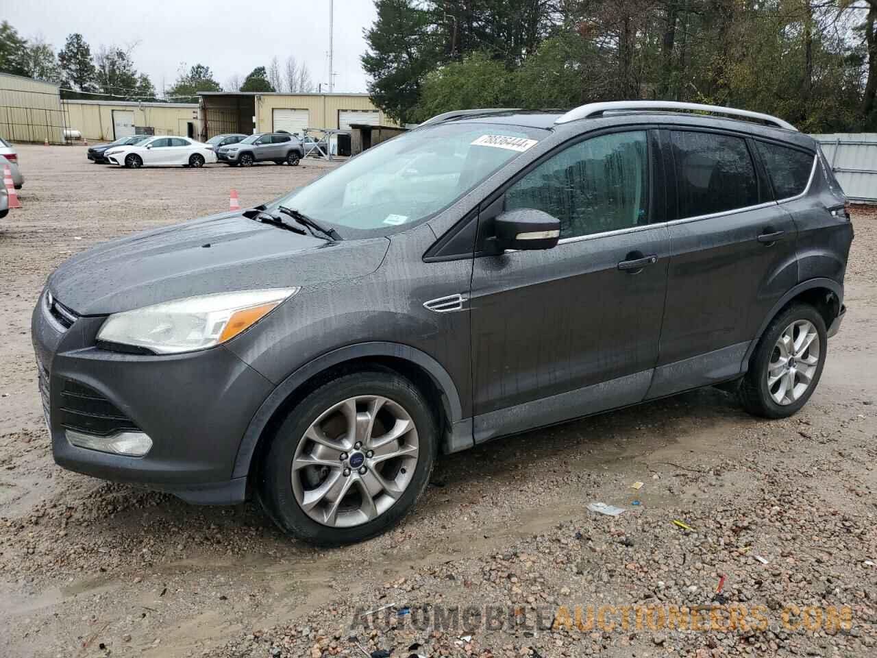 1FMCU0J99FUA66218 FORD ESCAPE 2015