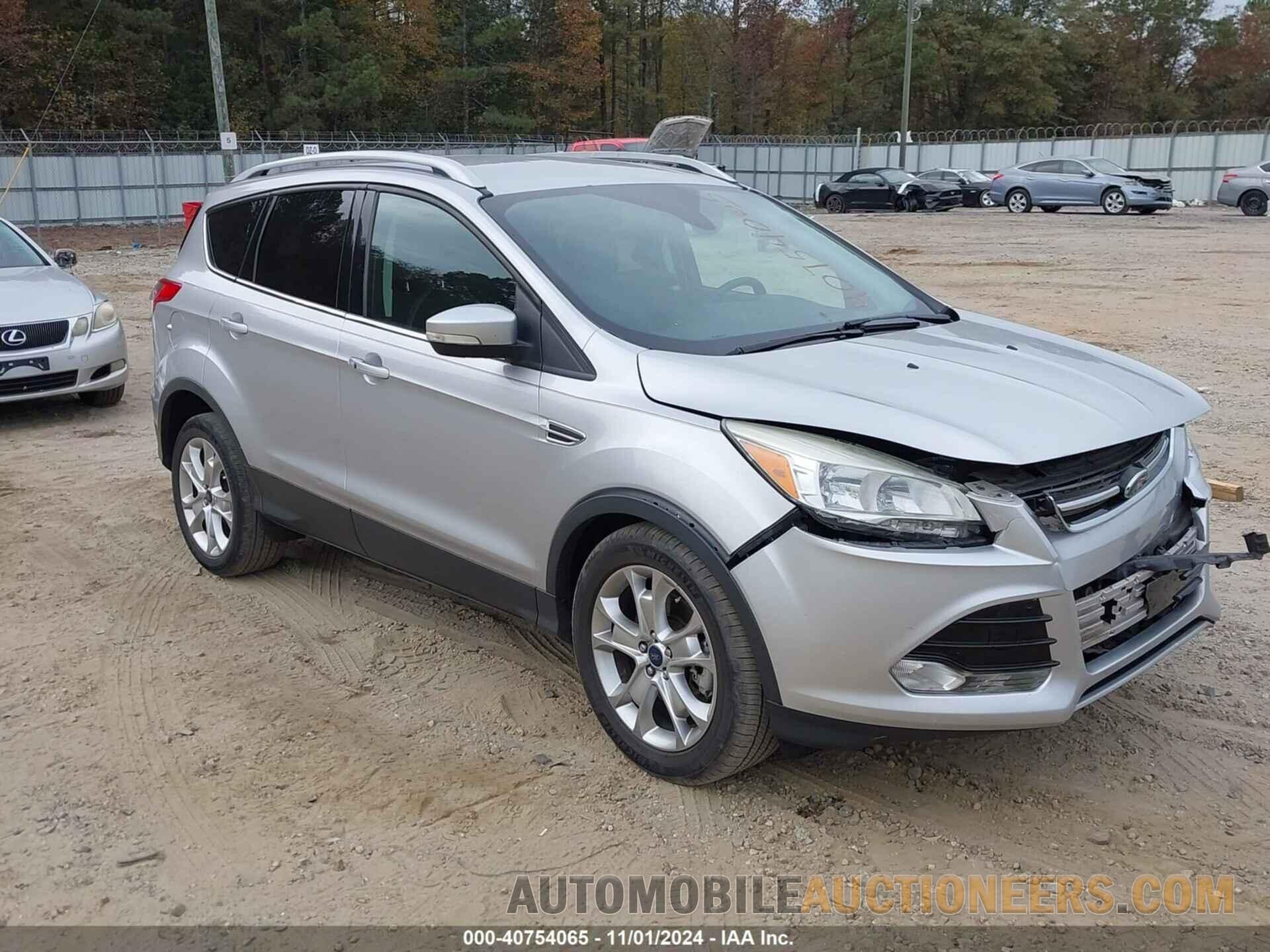 1FMCU0J99GUC90994 FORD ESCAPE 2016