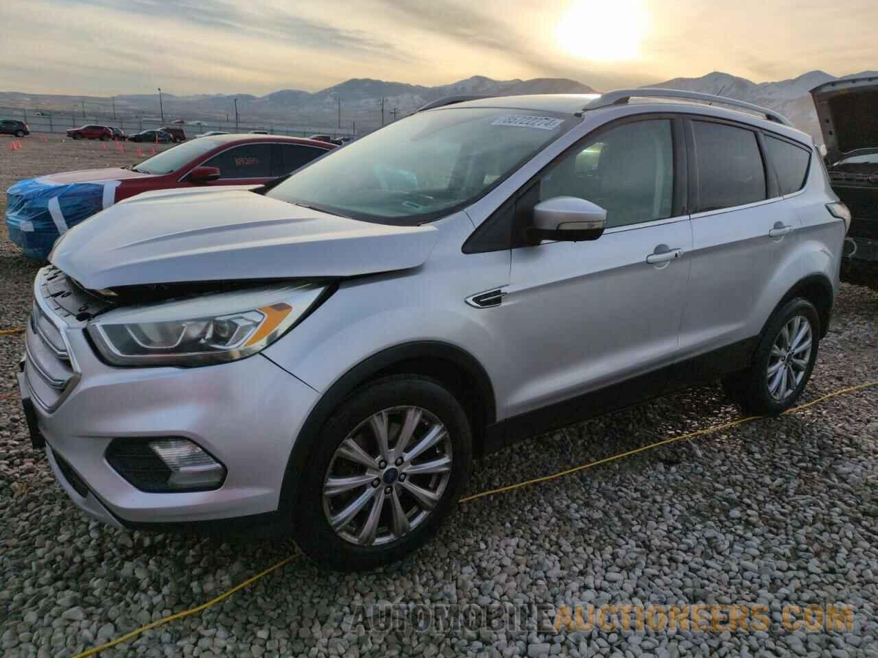 1FMCU0J9XHUB46761 FORD ESCAPE 2017