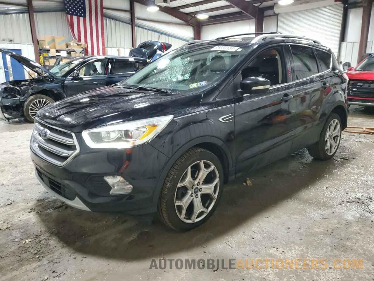 1FMCU0J9XHUC14394 FORD ESCAPE 2017