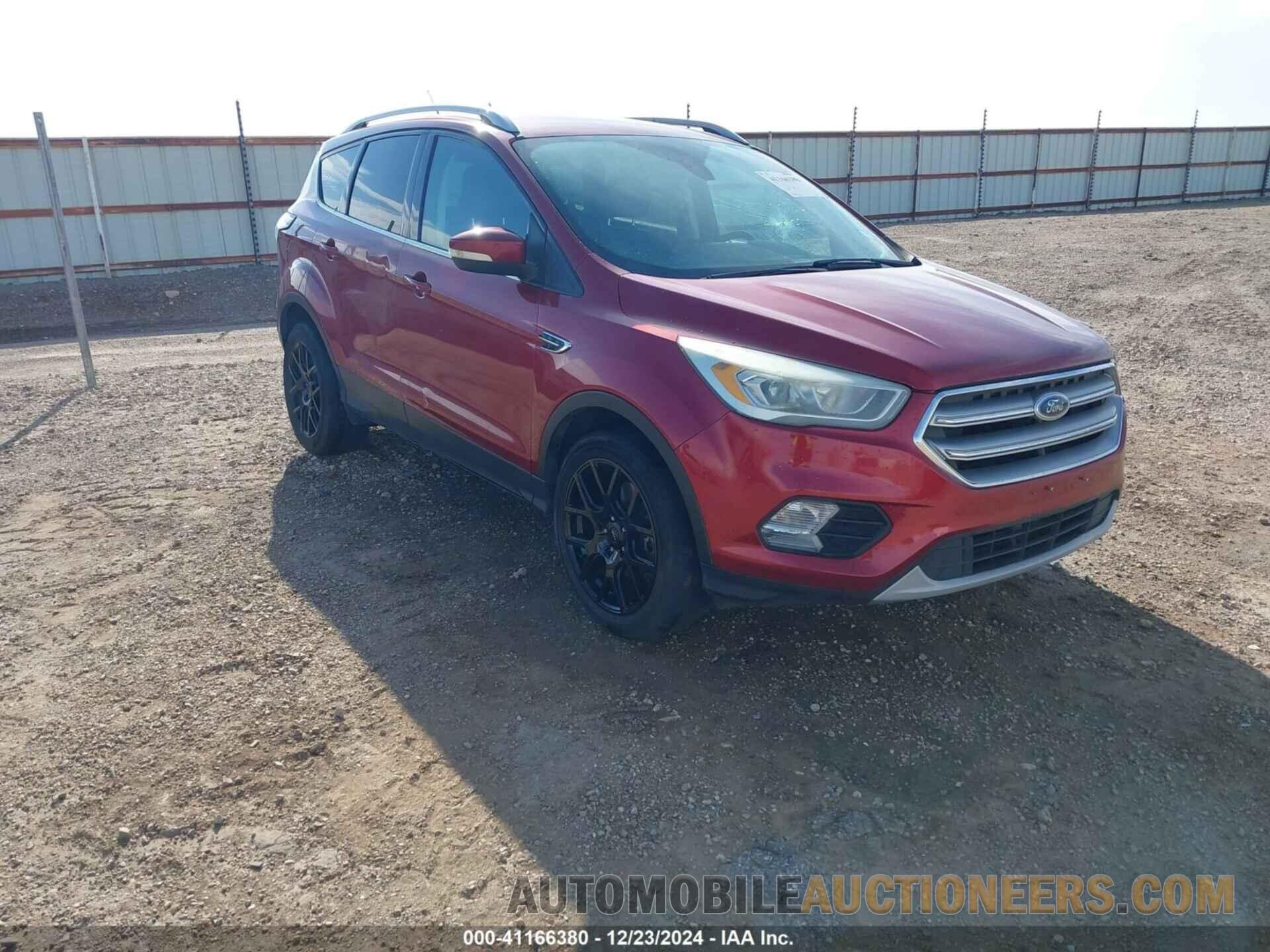 1FMCU0J9XHUC99012 FORD ESCAPE 2017