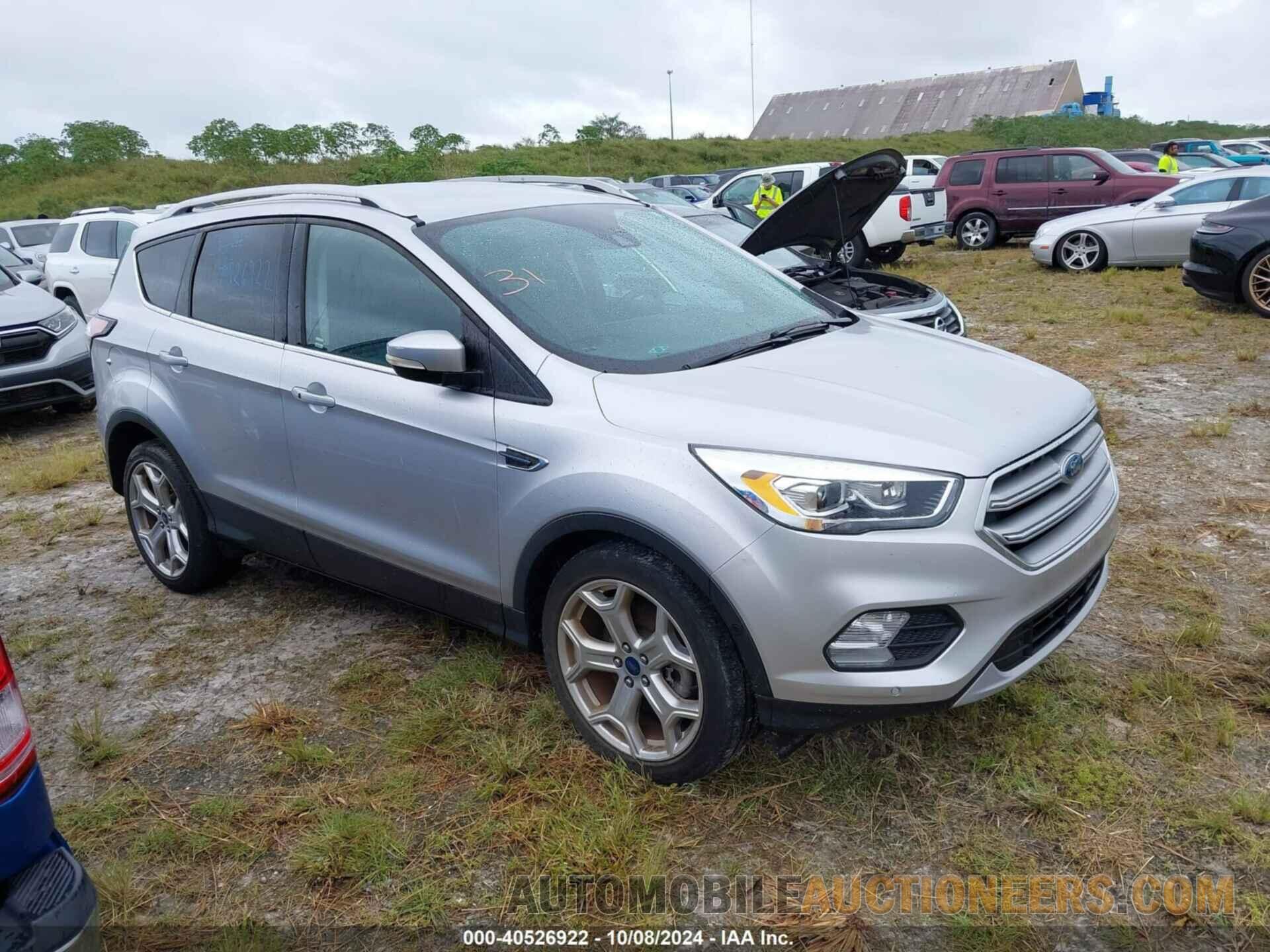 1FMCU0J9XHUD81922 FORD ESCAPE 2017