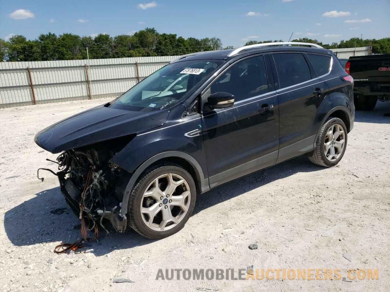 1FMCU0J9XJUC06222 FORD ESCAPE 2018