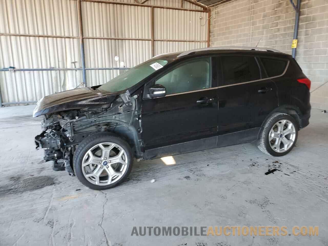 1FMCU0J9XKUB66080 FORD ESCAPE 2019