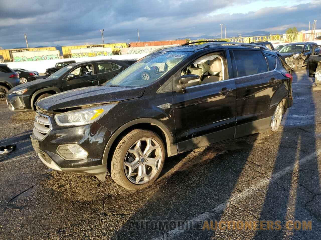 1FMCU0J9XKUC04889 FORD ESCAPE 2019