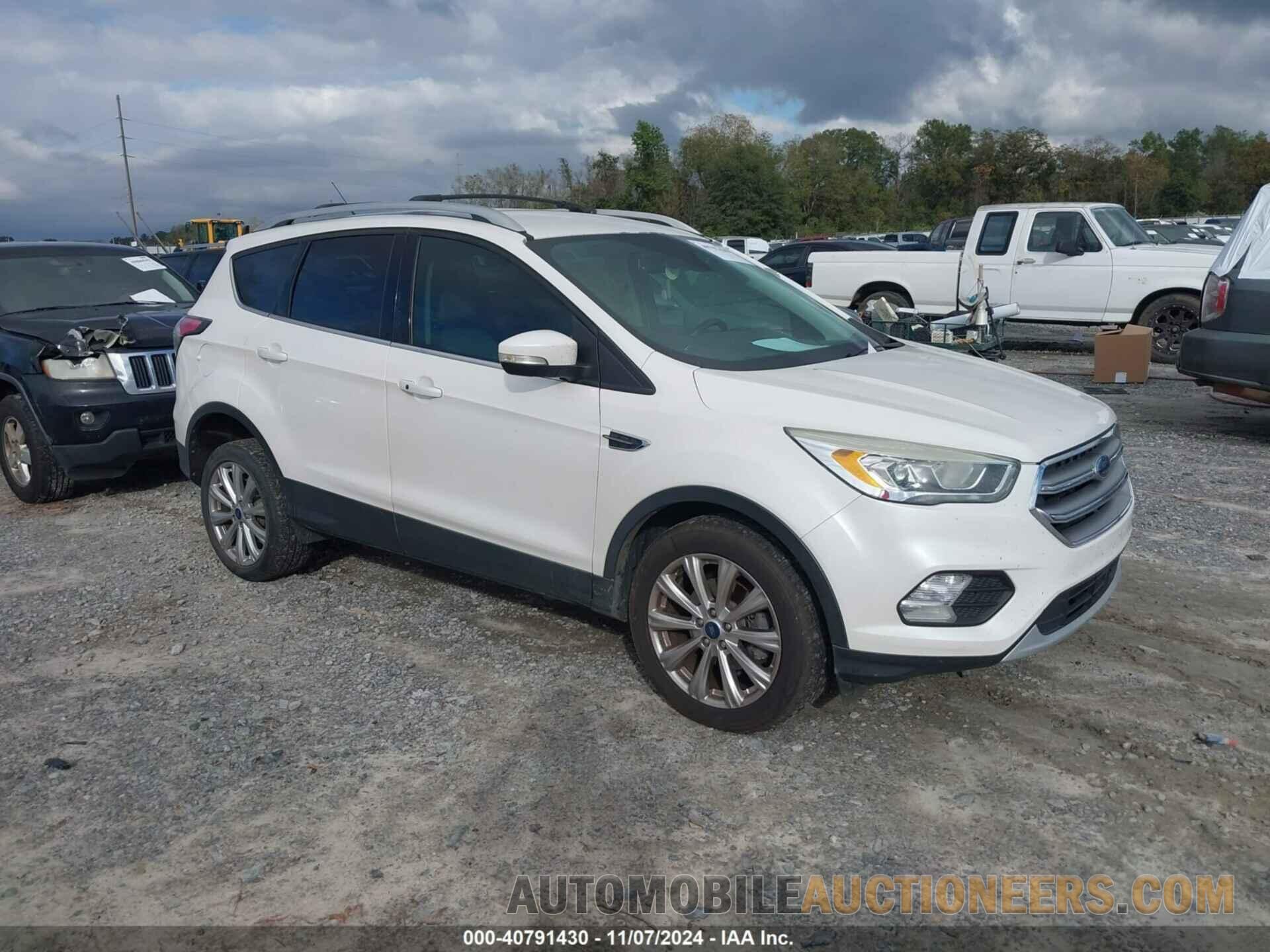 1FMCU0JD0HUA18372 FORD ESCAPE 2017