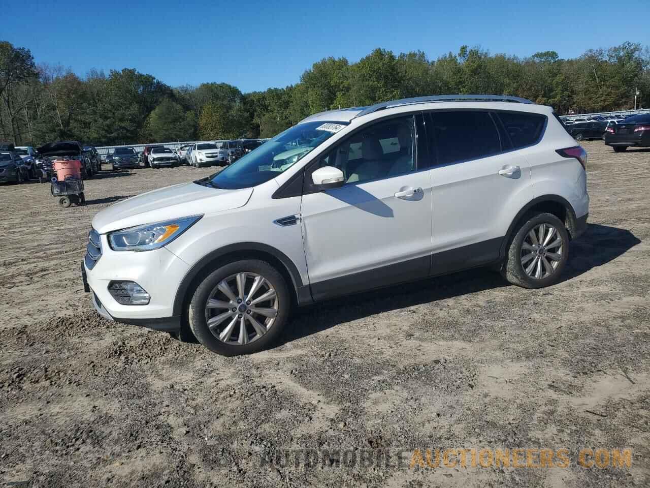 1FMCU0JD0HUC25621 FORD ESCAPE 2017