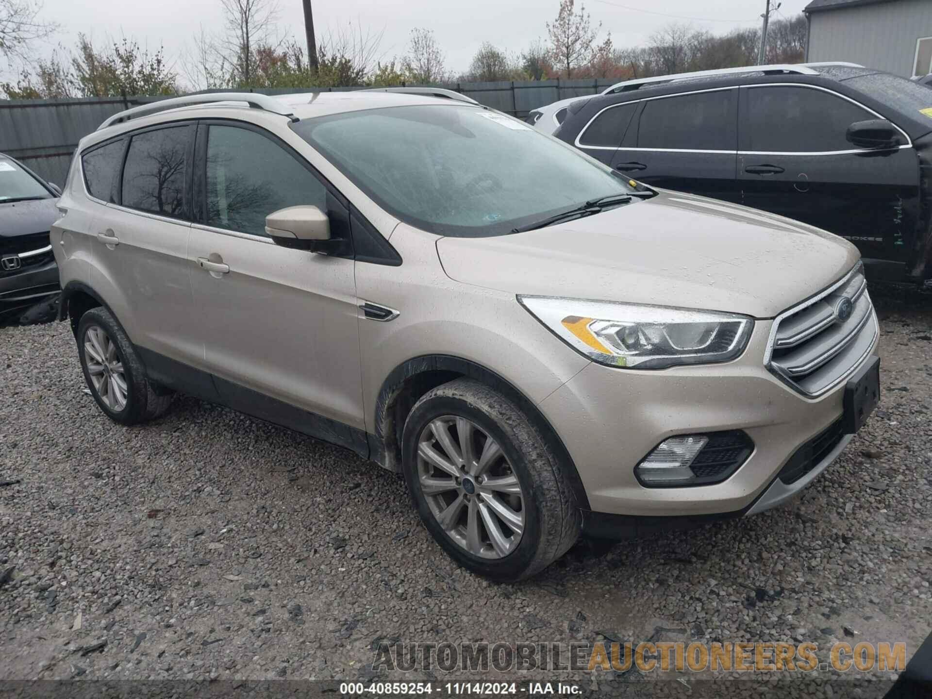 1FMCU0JD1HUD17580 FORD ESCAPE 2017