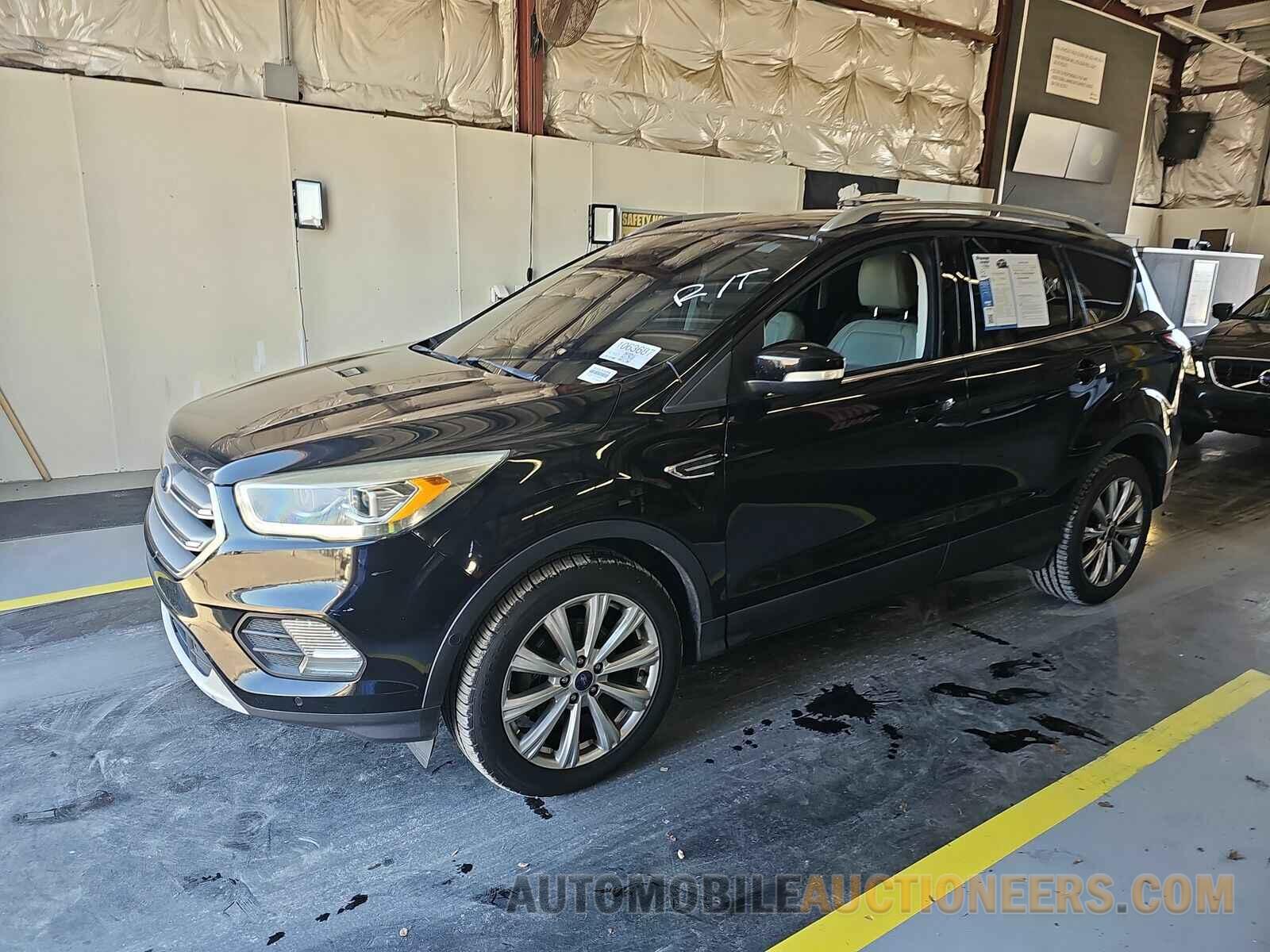 1FMCU0JD2HUD48577 Ford Escape 2017