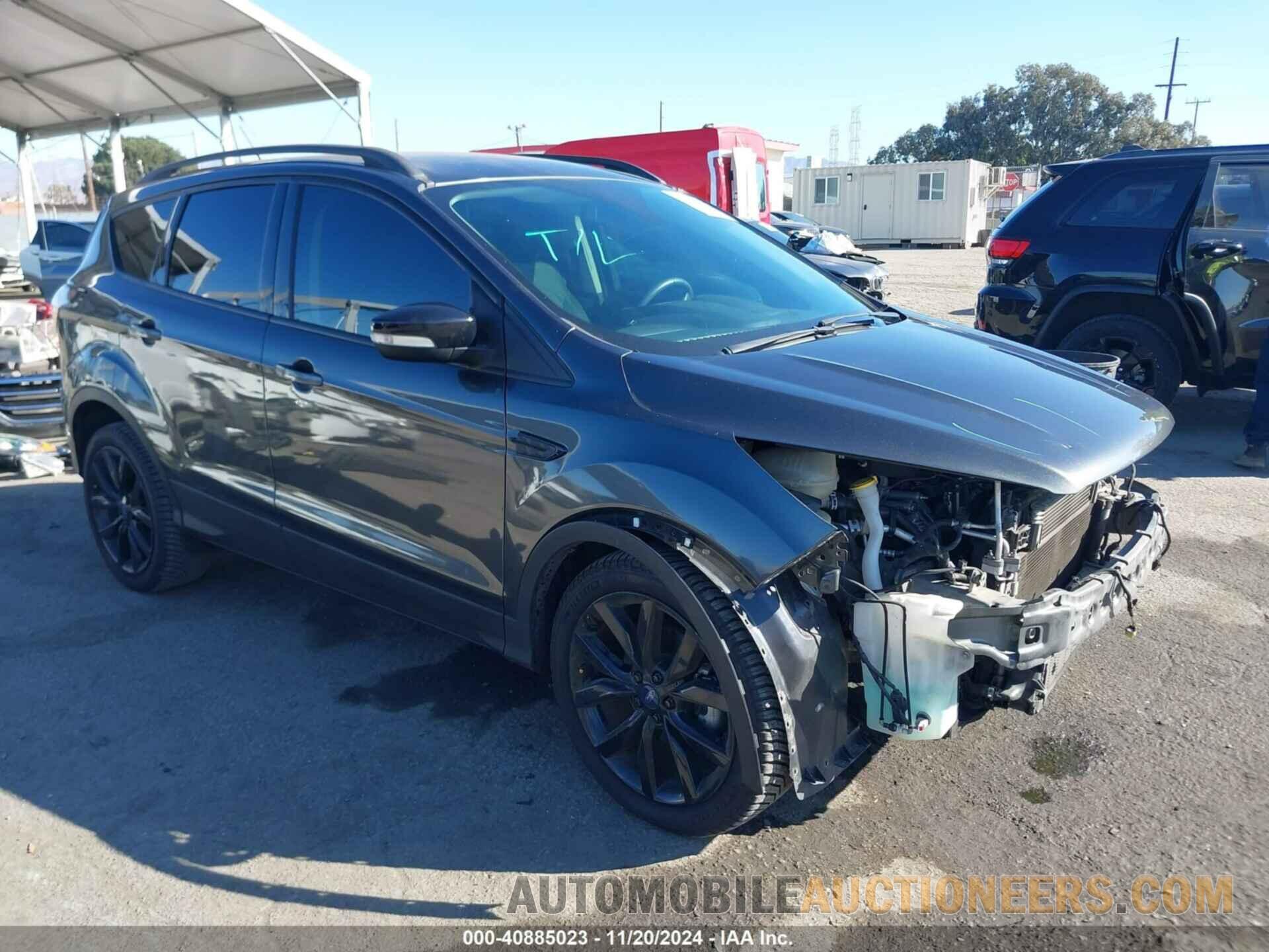 1FMCU0JD2HUE54852 FORD ESCAPE 2017