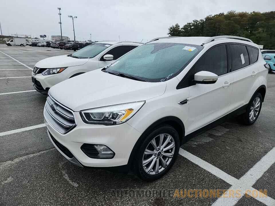 1FMCU0JD4HUC88222 Ford Escape 2017