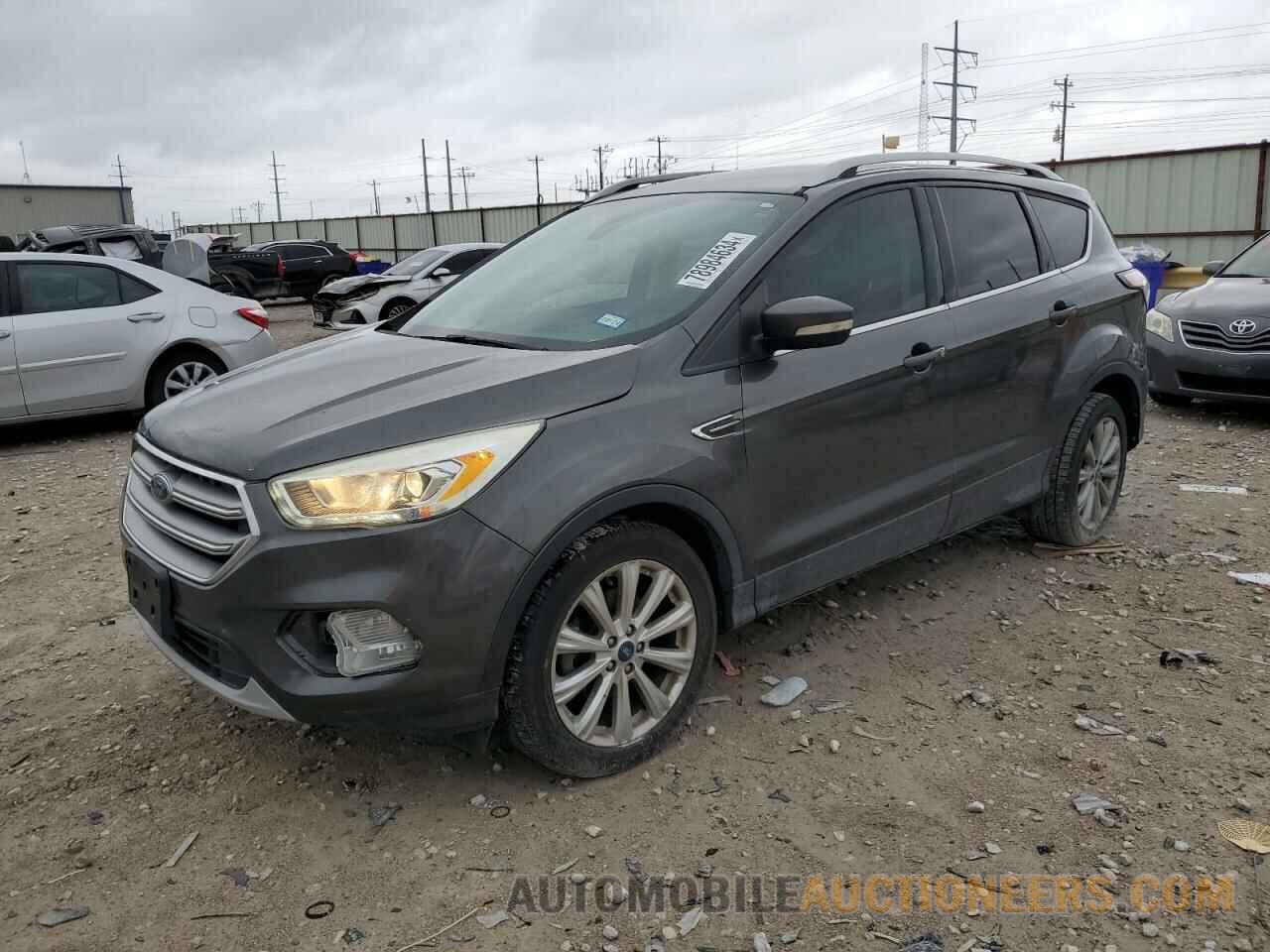 1FMCU0JD4HUD75909 FORD ESCAPE 2017