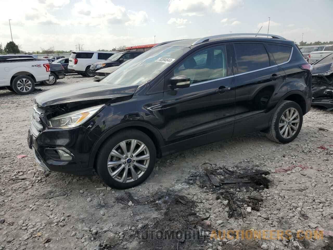 1FMCU0JD5HUE95217 FORD ESCAPE 2017