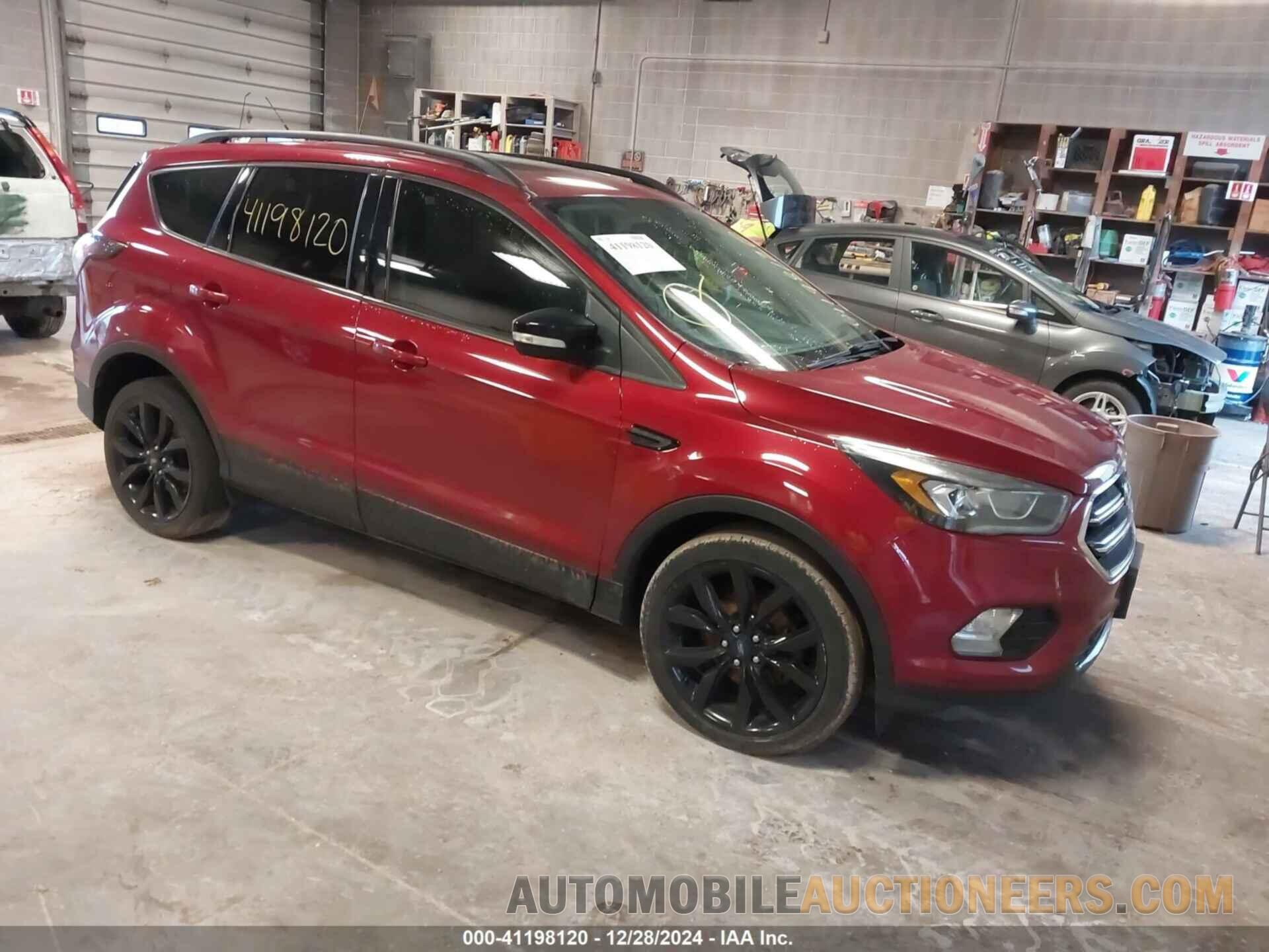 1FMCU0JD7HUA46881 FORD ESCAPE 2017