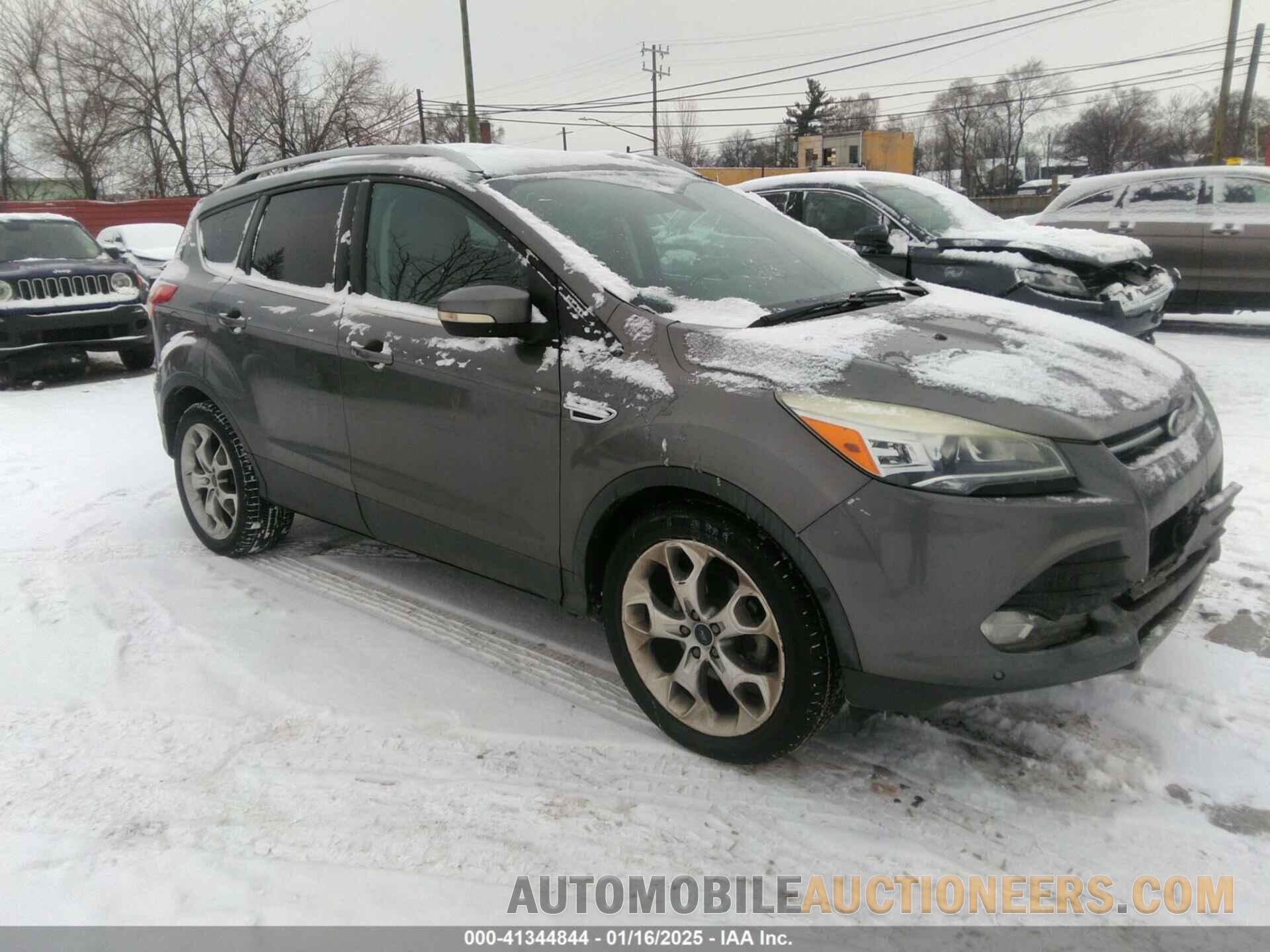 1FMCU0JX1EUC20899 FORD ESCAPE 2014