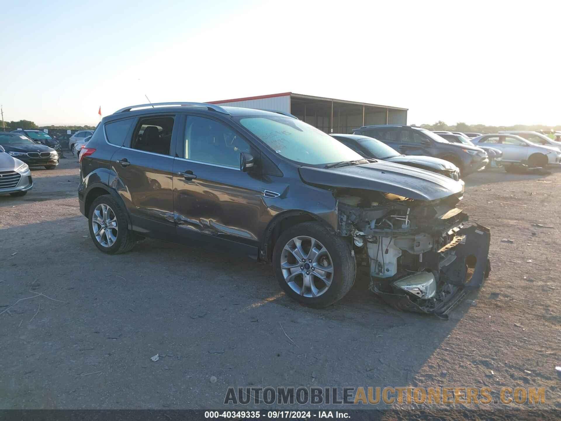 1FMCU0JX1FUC24999 FORD ESCAPE 2015