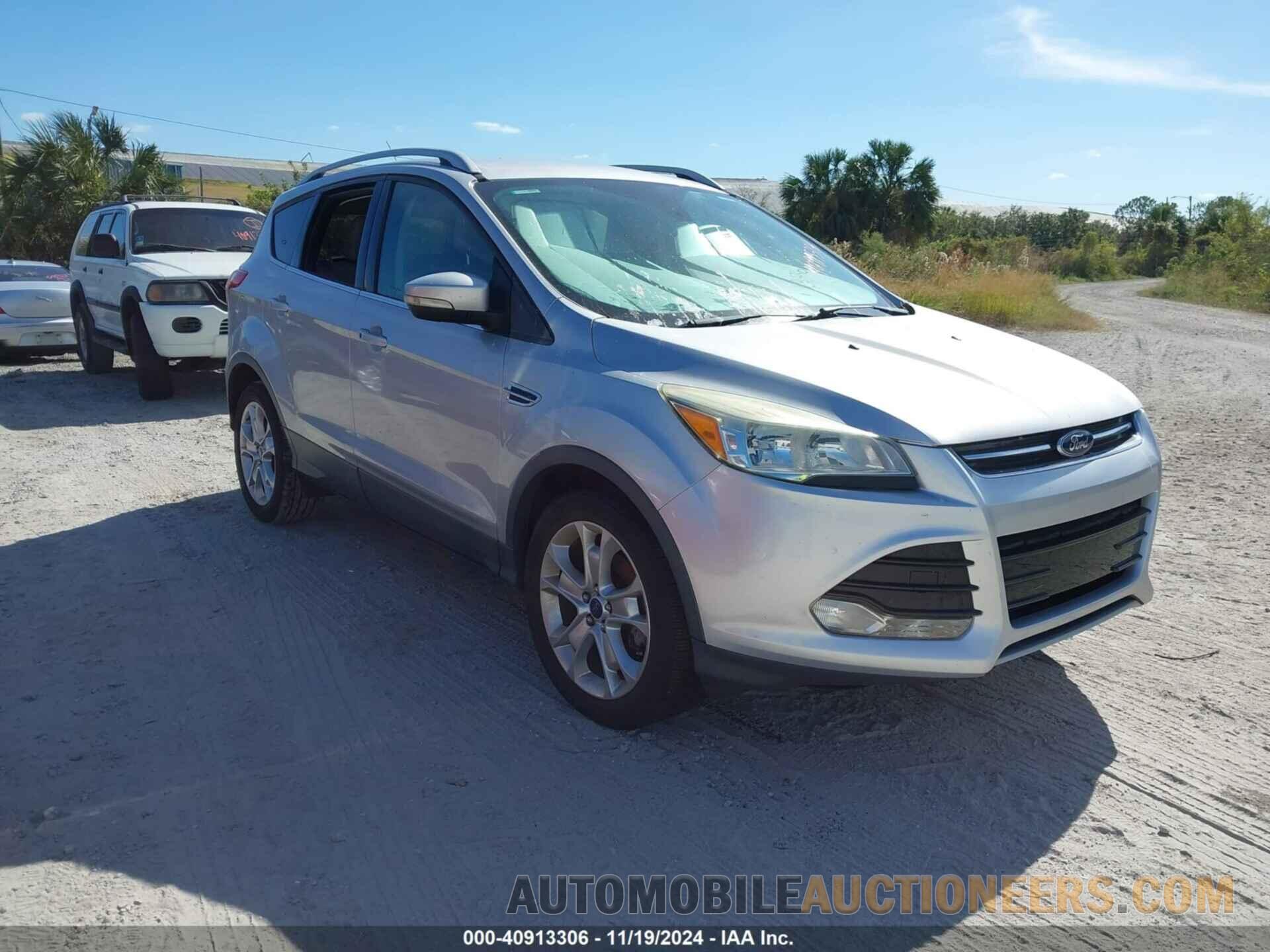 1FMCU0JX5GUC20083 FORD ESCAPE 2016