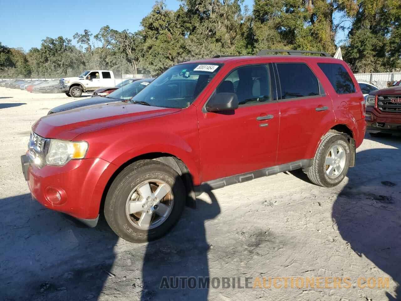 1FMCU9D74BKA32093 FORD ESCAPE 2011