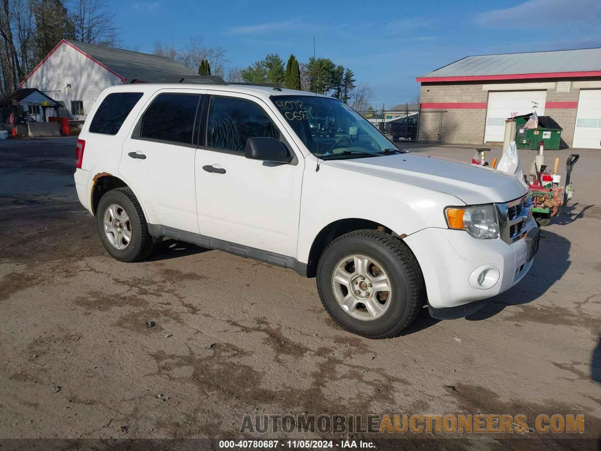 1FMCU9DG3BKA57762 FORD ESCAPE 2011