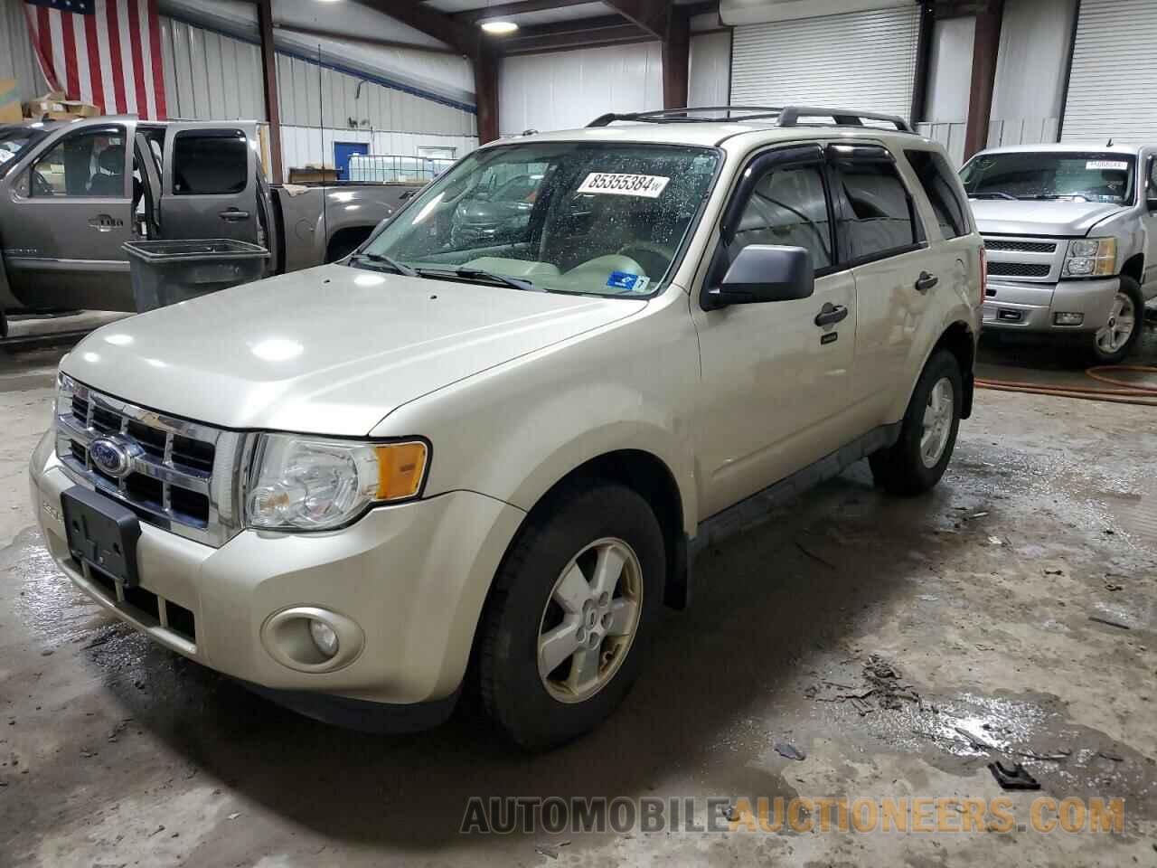 1FMCU9DG7BKB11662 FORD ESCAPE 2011