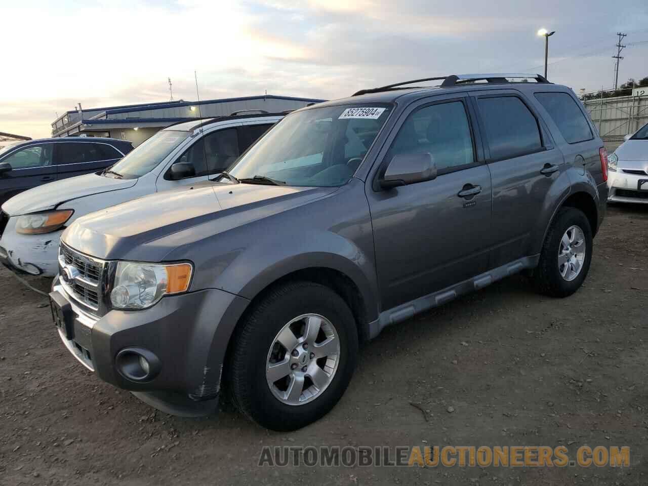 1FMCU9E78BKB85218 FORD ESCAPE 2011