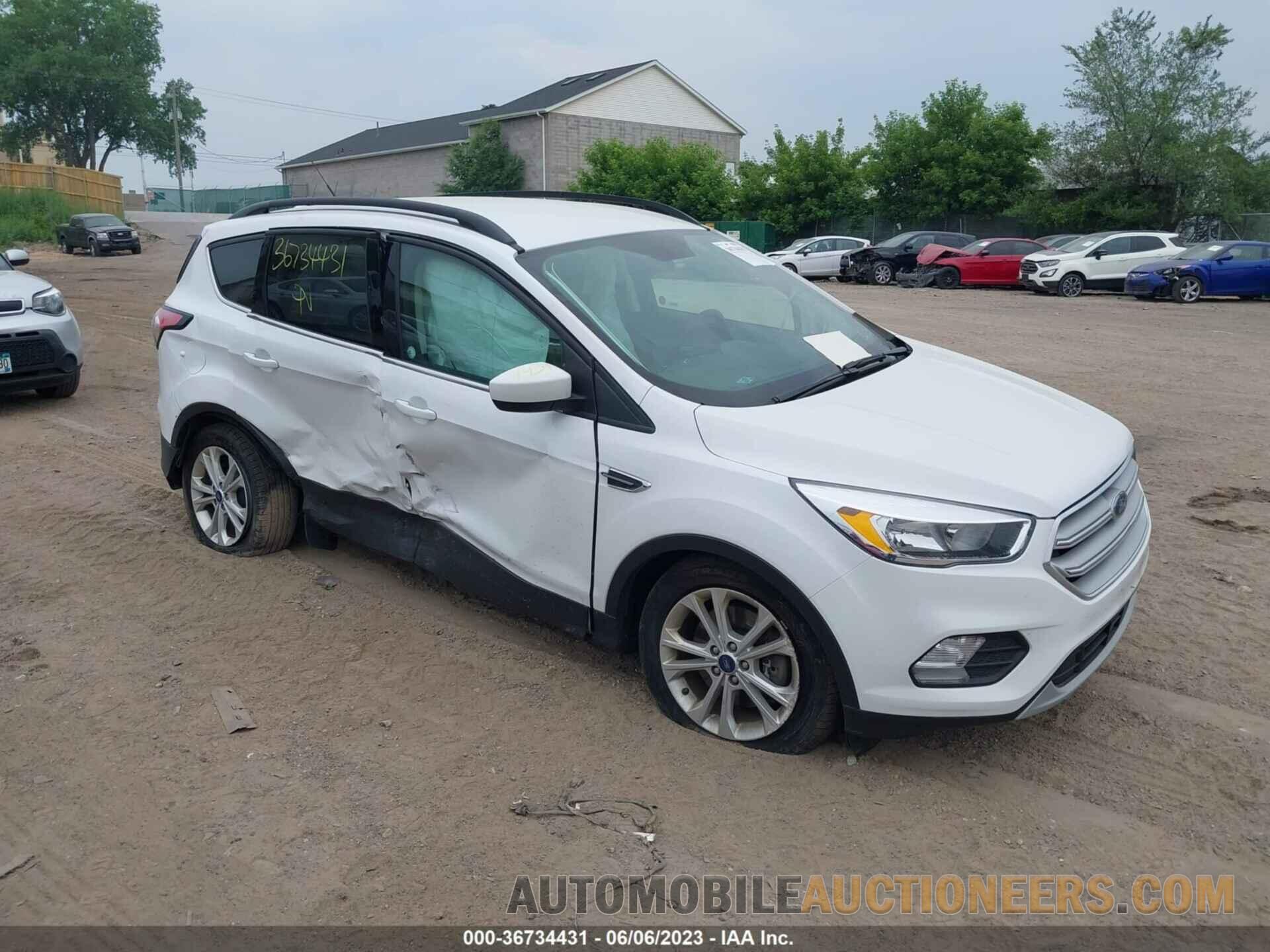 1FMCU9G90JUC41444 FORD ESCAPE 2018