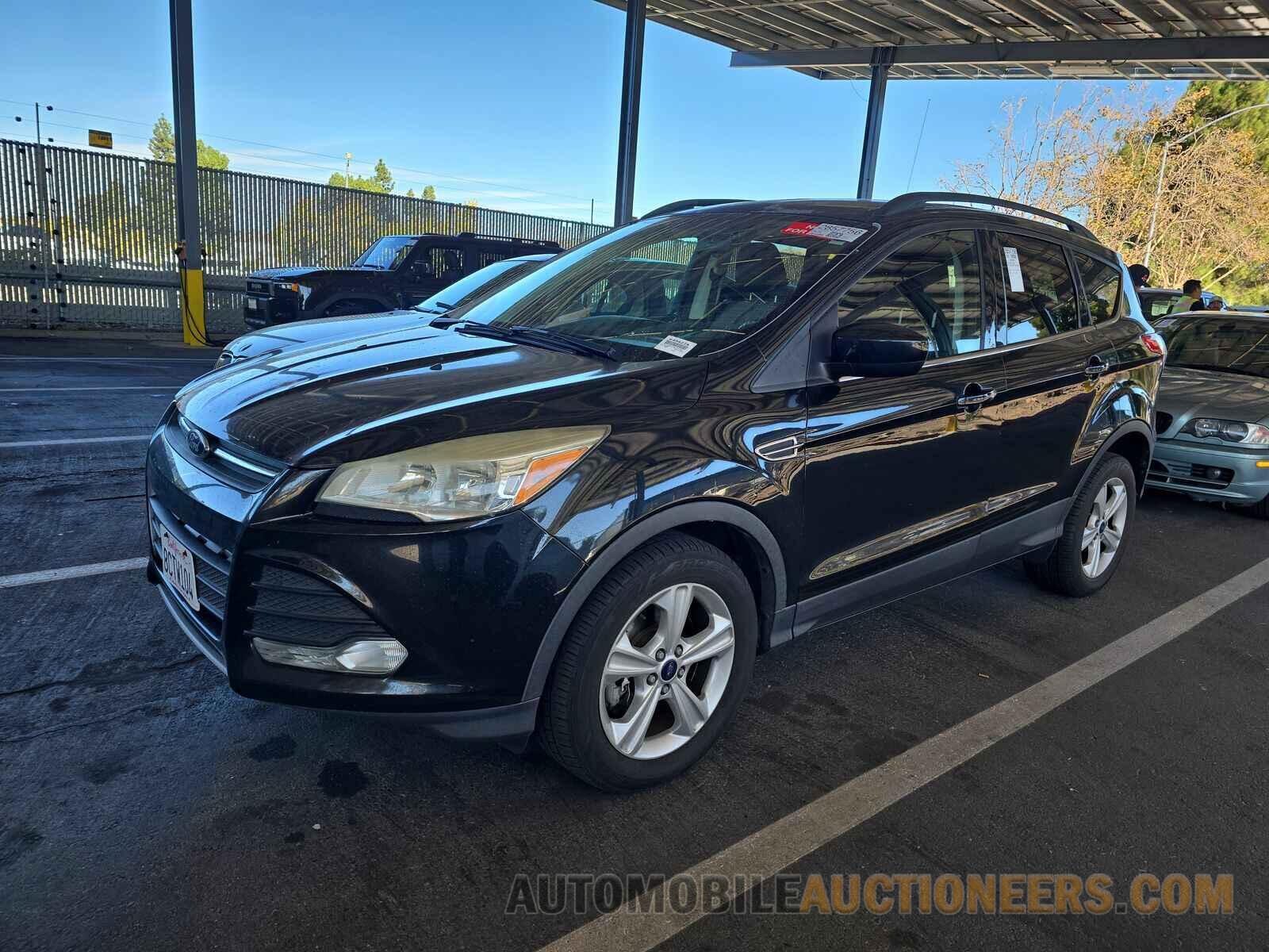 1FMCU9G91FUA09409 Ford Escape 2015