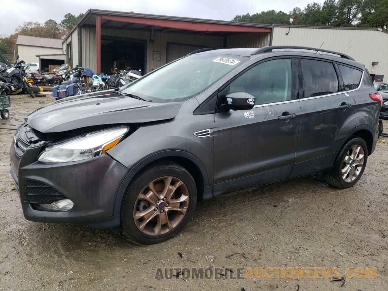 1FMCU9G91FUA88273 FORD ESCAPE 2015