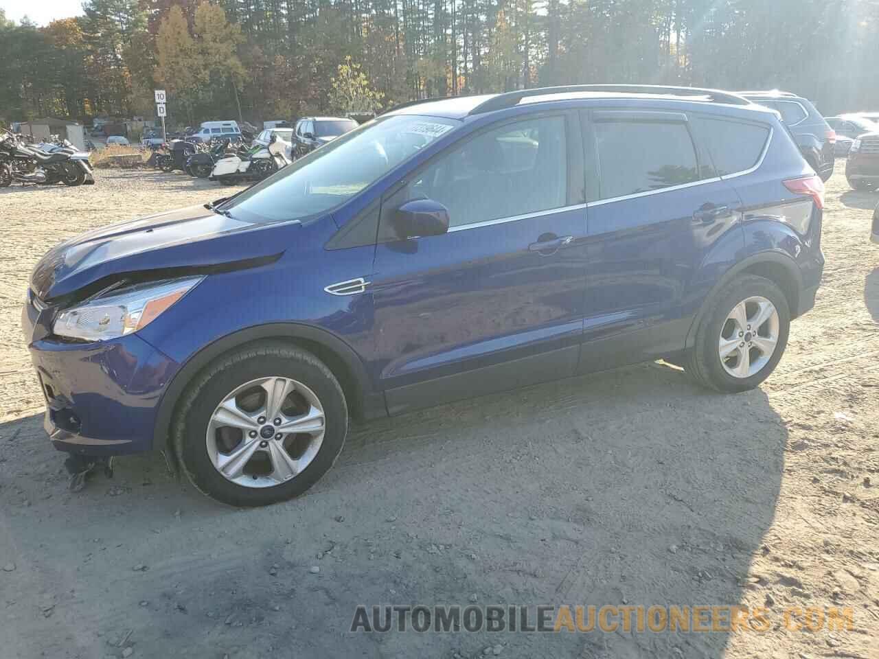 1FMCU9G92FUB22835 FORD ESCAPE 2015