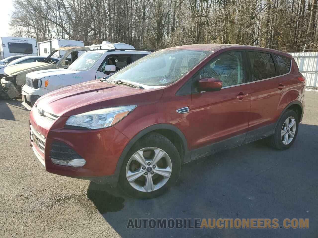 1FMCU9G92FUB35469 FORD ESCAPE 2015