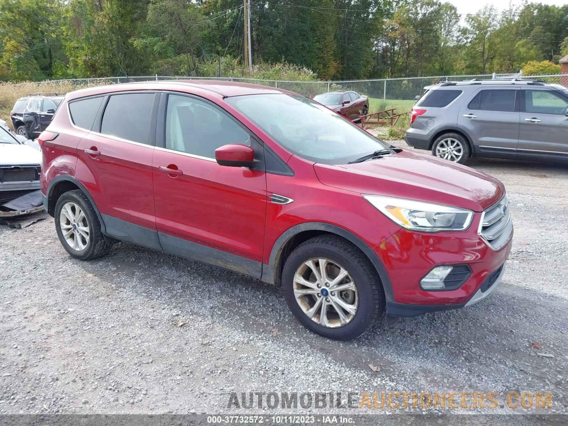 1FMCU9G92KUB07570 FORD ESCAPE 2019