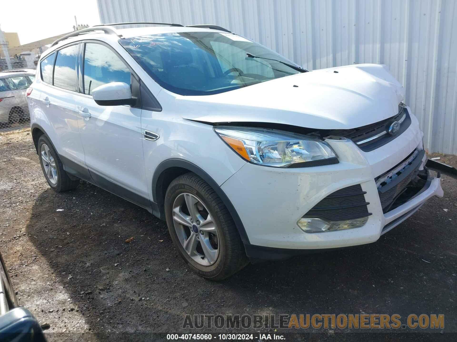 1FMCU9G93GUB39127 FORD ESCAPE 2016