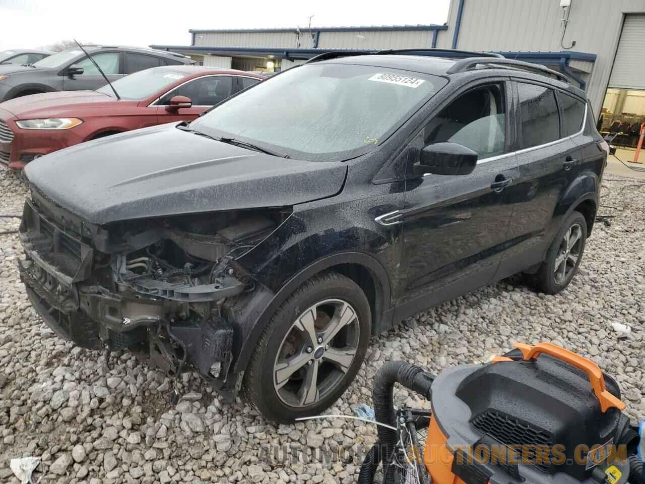 1FMCU9G93HUA13187 FORD ESCAPE 2017