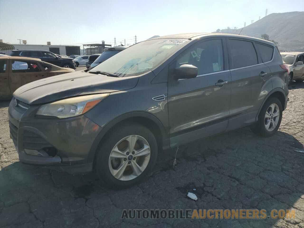 1FMCU9G94GUA14671 FORD ESCAPE 2016