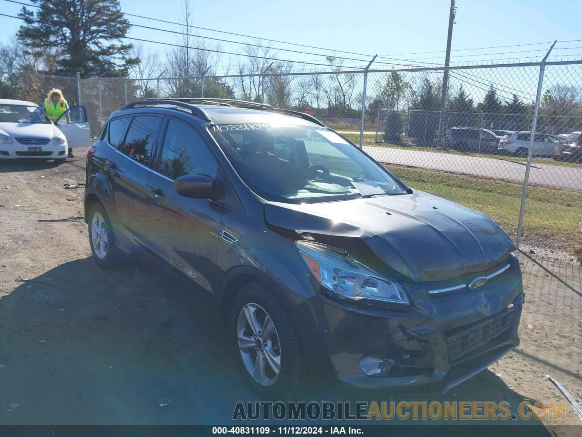 1FMCU9G94GUC16667 FORD ESCAPE 2016