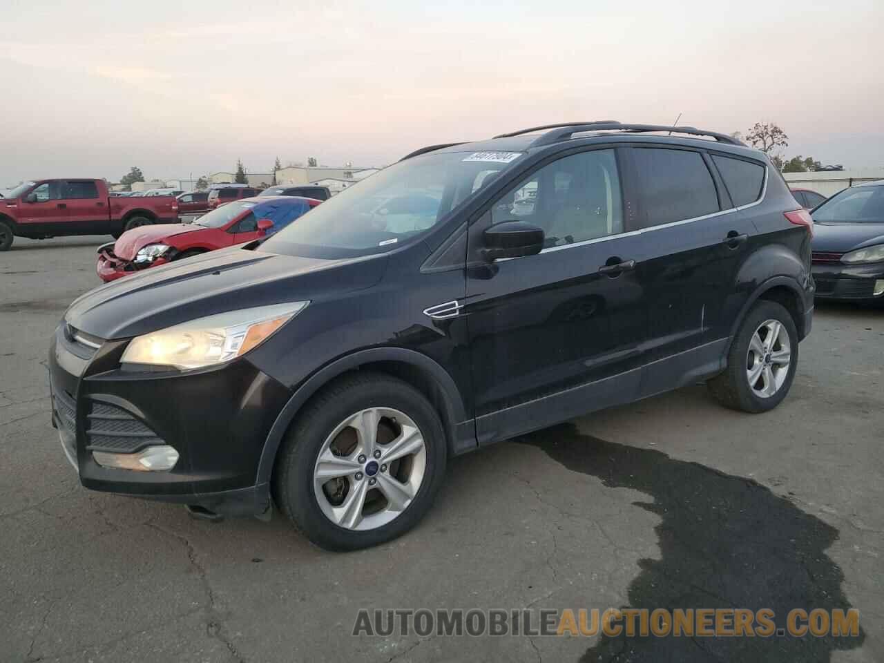 1FMCU9G95DUB32319 FORD ESCAPE 2013