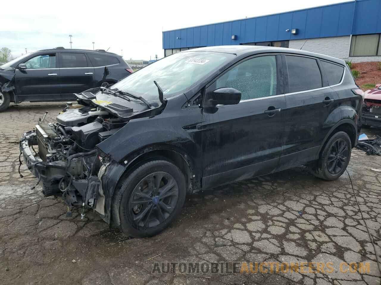 1FMCU9G95HUC97177 FORD ESCAPE 2017