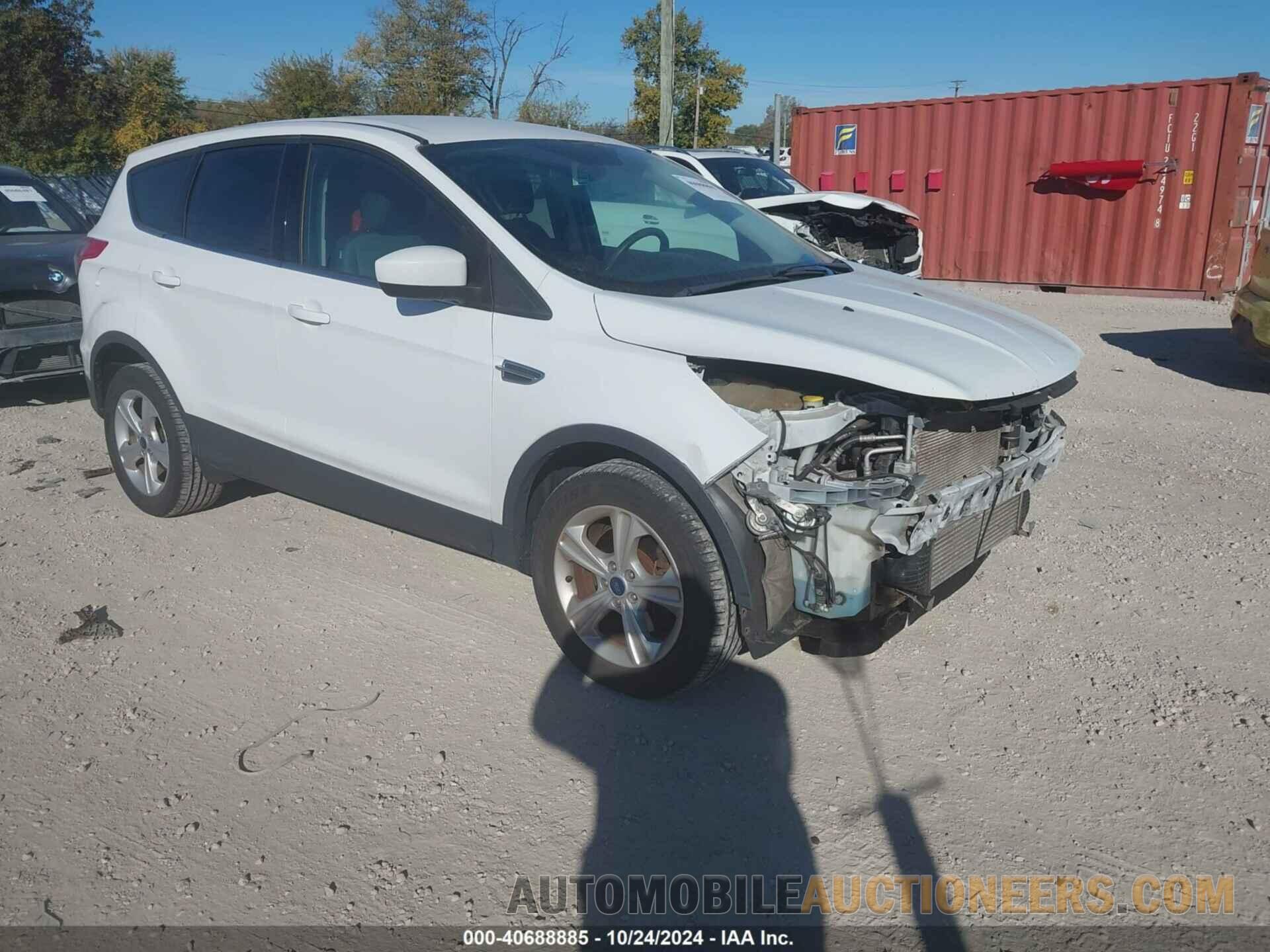 1FMCU9G97FUB41560 FORD ESCAPE 2015